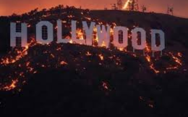 «Thảm Họa Tại Hollywood: Biệt Thự Của Các Ngôi Sao Bị Đe Dọa Bởi Những Đám Cháy Rừng Tàn Phá!»